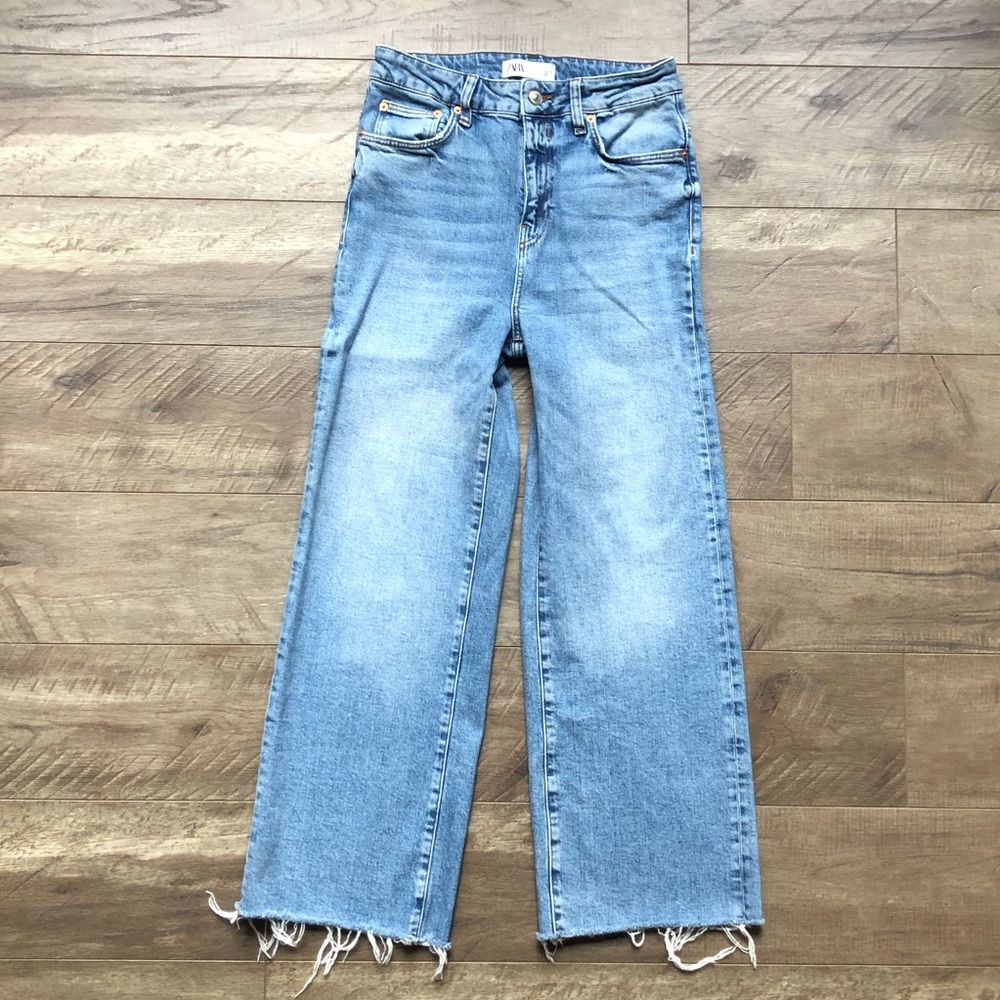 Zara Frayed Hem Wide Leg Jeans
